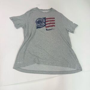Nike Cubs Tee Dri-Fit T-Shirt Womens 2XL Gray Short Sleeve Crew Neck USA Flag